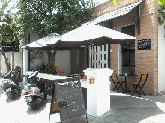 Monopolatte Cafe Au Play